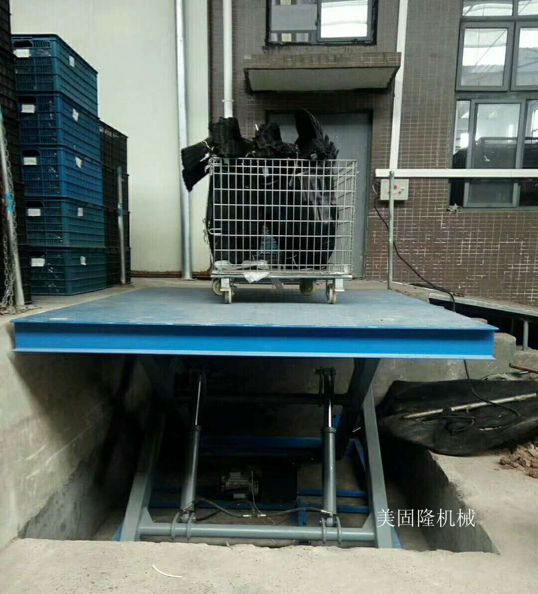 喀什固定式升降货梯厂家