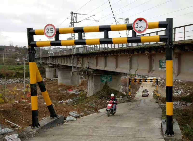喀什液压限高架